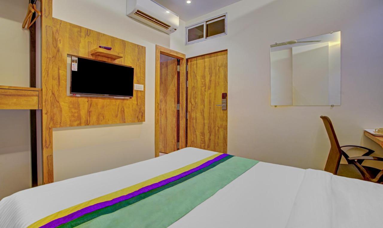 Treebo Prince Andheri East Bombaim Exterior foto